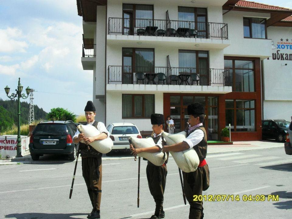 Ribkata Family Hotel Szmoljan Kültér fotó